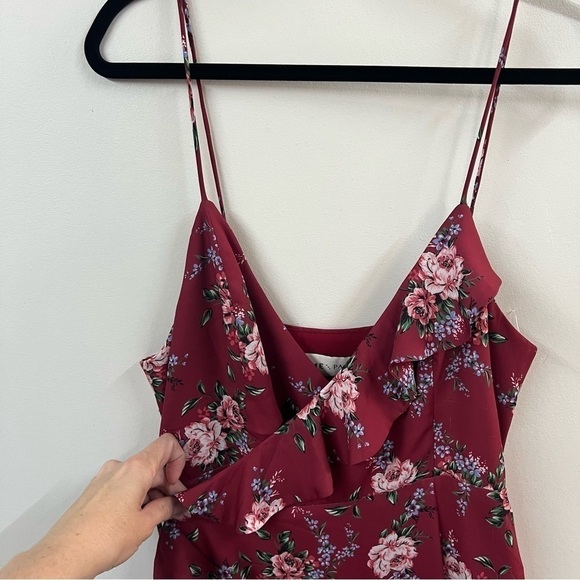 *NEW* Fame & Partners Floral Ruffle Wrap Dress - Picture 5 of 14
